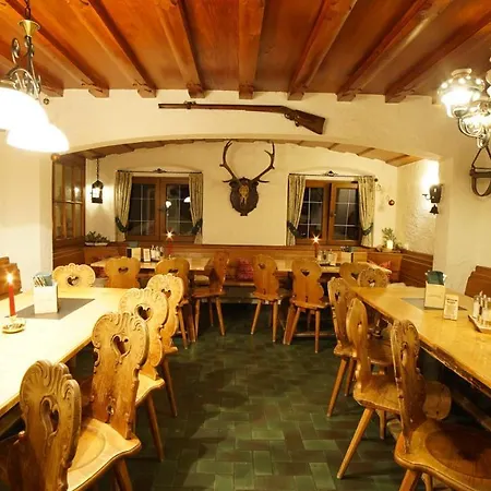 Schliersberg Alm Szálloda 3*