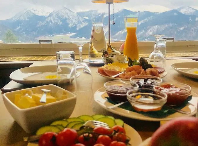 Schliersberg Alm מלון 3*